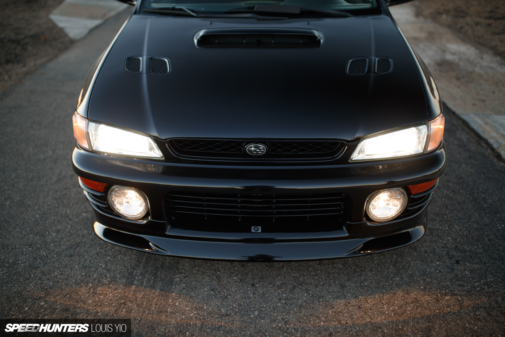 スバルWRX STI GC8 NissanSkyline Hardcore duo: Subaru Impreza WRX vs Nissan Skyline GT-R | evo